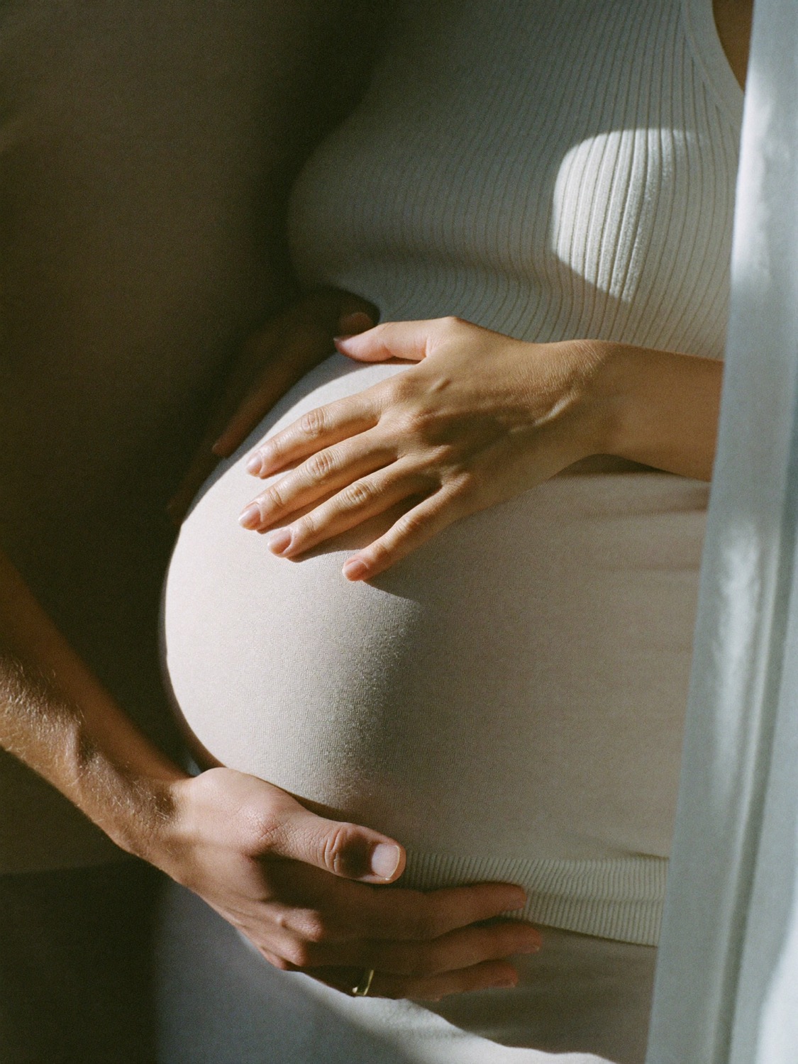 A quiet, private fertility clinic setting in Bangkok